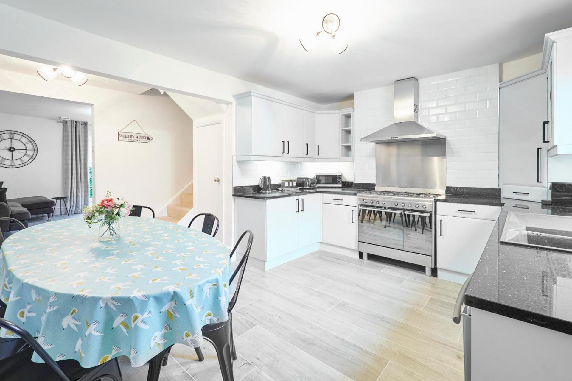 Host & Stay - The Alby Whitby Luaran gambar